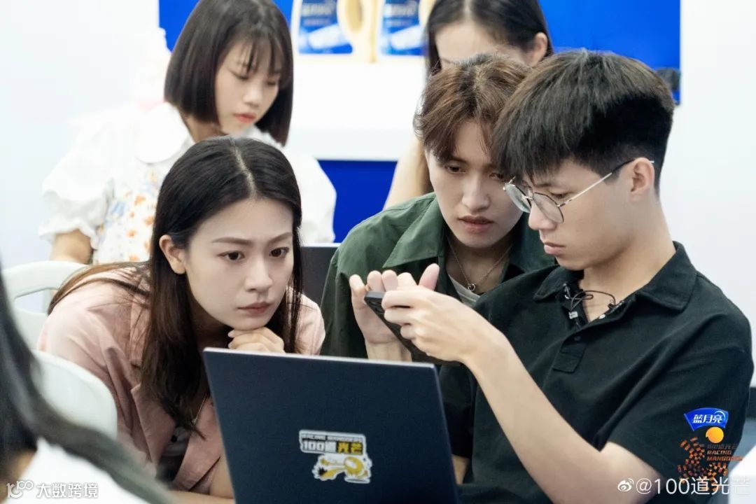 长视频终于向「电商」出手了