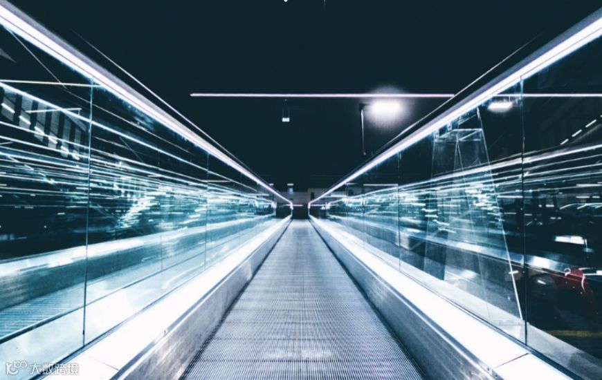 藏身代码背后的战疫