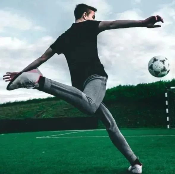 夹缝中的生命力：望尘科技冲刺港股体育游戏第一股