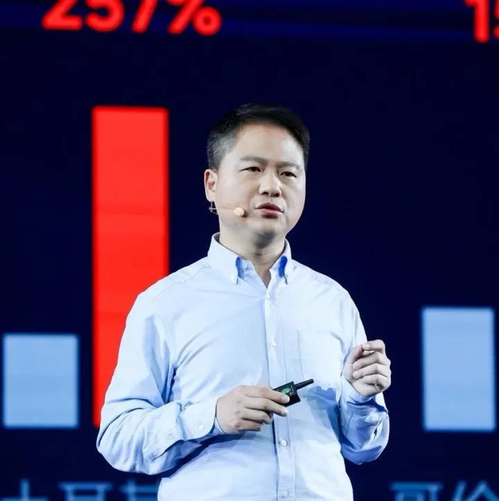 小米曾学忠：选择跟谁同行比终点更重要