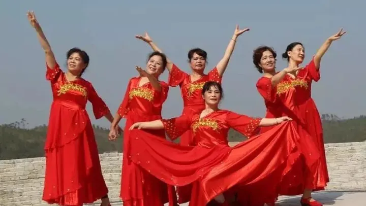 60款广场舞App全军覆没，大妈的钱为什么不好赚？