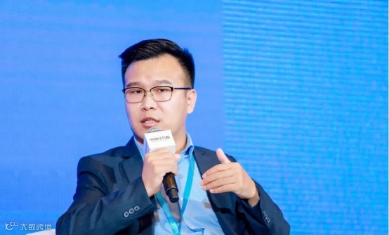 红杉中国成功募集180亿人民币基金，AI文档搜索公司Hebbia获1.3亿美元融资，xAI与Oracle合作告吹｜每周AI世界观