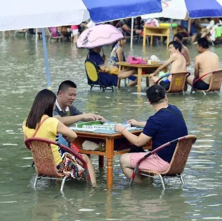 手握469款麻将游戏，猛攻县城：起底「家乡互动」吸金术