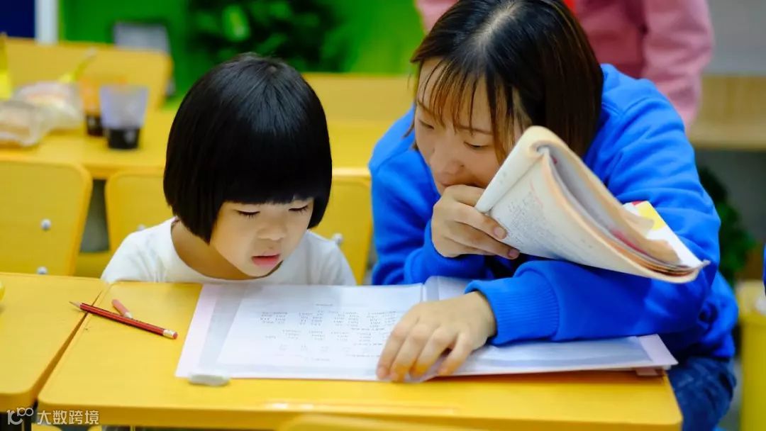 揭秘外教产业链：游走在灰色地带的平衡游戏