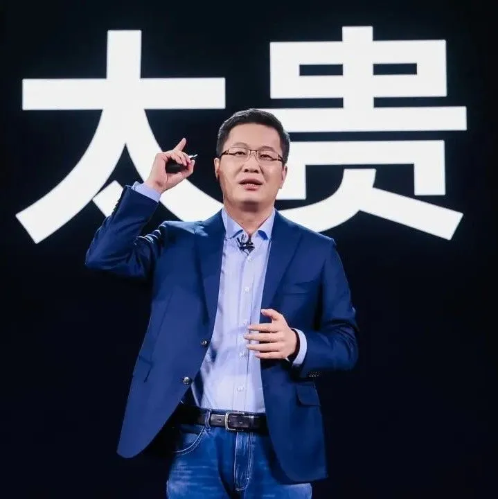 小米卢伟冰：游戏手机，要么上规模要么就消失 | 访谈