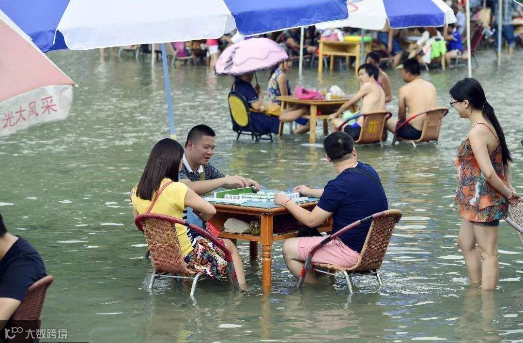 手握469款麻将游戏，猛攻县城：起底「家乡互动」吸金术