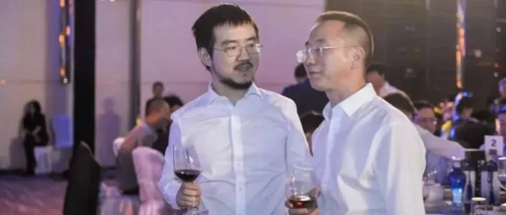 比特大陆营业执照争夺真相还原：六十大汉无中生有，法人变更并非核心