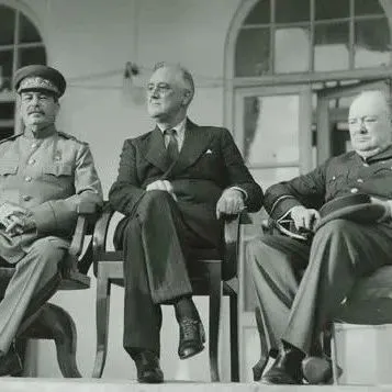 为什么贝壳、百度、蔚来值得放在一起研究？