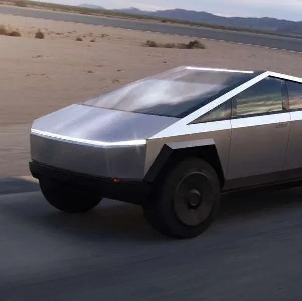 “钢铁侠”马斯克再发新品：可登陆火星的硬核皮卡最低28万起，你会买吗？