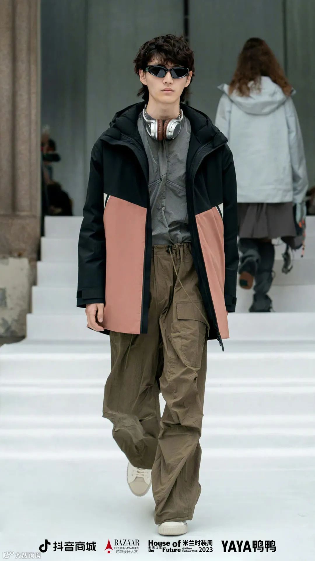 秋冬上新如何脱颖而出？中国服装品牌玩出「新风潮」