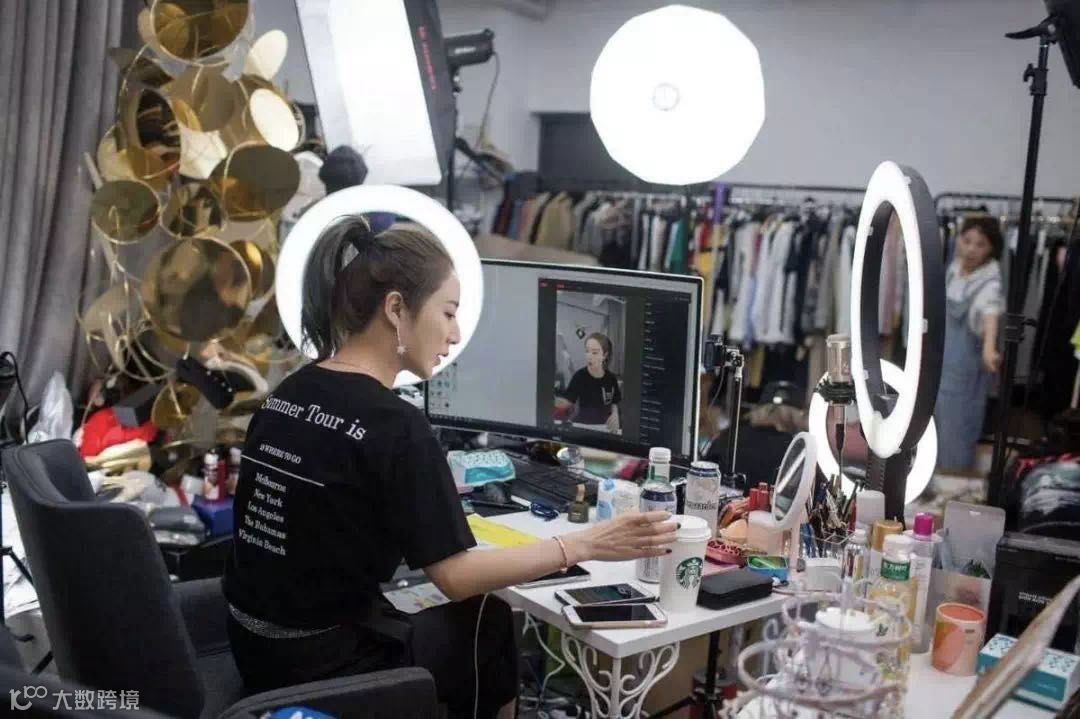 直播拯救线下?恐怕没那么简单