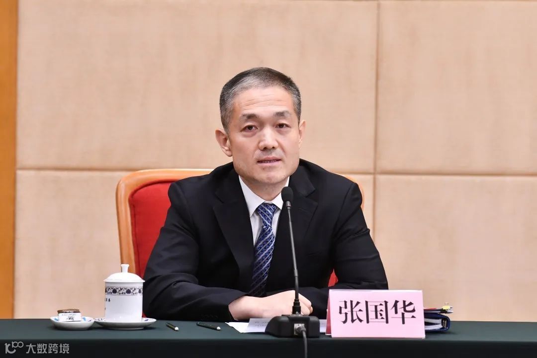 国家发展改革委举行上半年经济形势媒体吹风会