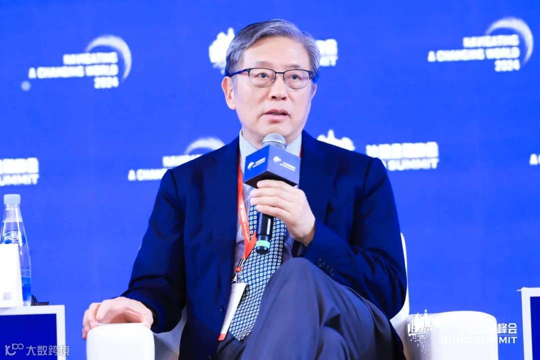 专家视角 | 刘元春、屠光绍、黄奇帆在第六届外滩金融峰会上的最新演讲