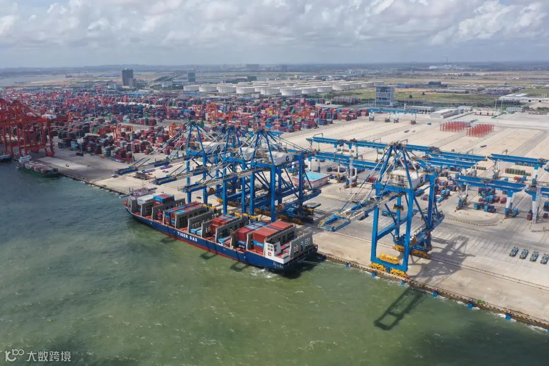 全国首个海铁联运集装箱码头正式启用