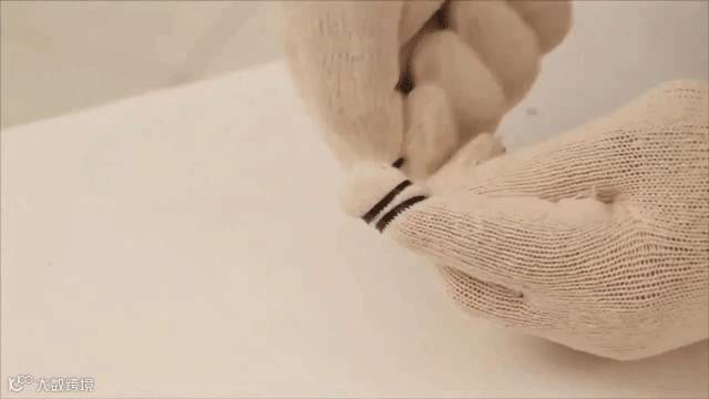 “魔鬼锯”被誉为工具之神，金属、木块、玻璃轻松锯出新花样