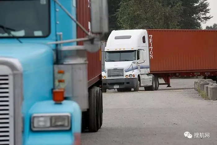 西雅图最大集装箱码头仍旧拥堵，拖车司机抱怨等待时间过长！