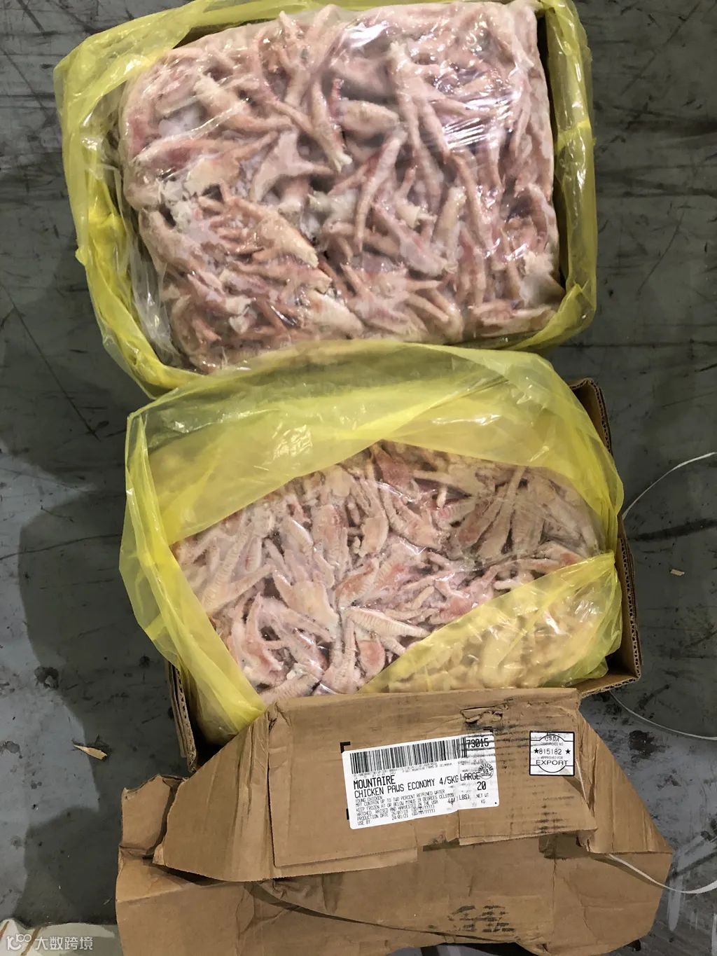 48个集装箱1388吨冻品，这次连人带船全部查扣了！（附视频）