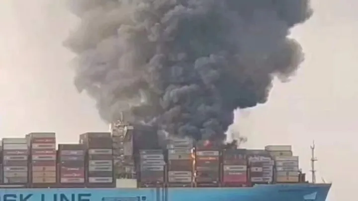 明天！马士基浩南轮在火灾发生78天后，终于要靠泊卸柜作业了，但是.......