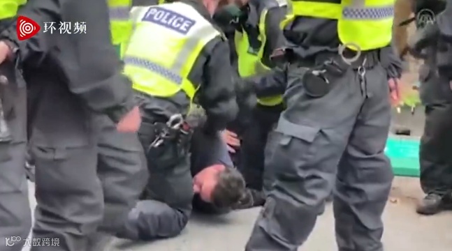 外贸预警！美国多地游行集会，德国、英国上万人反疫情封锁大游行！这些港口被进口货物挤爆……