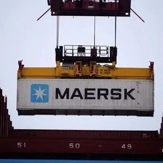 马士基连发5道令牌，紧急加价USD500/1000，这个港口火了！