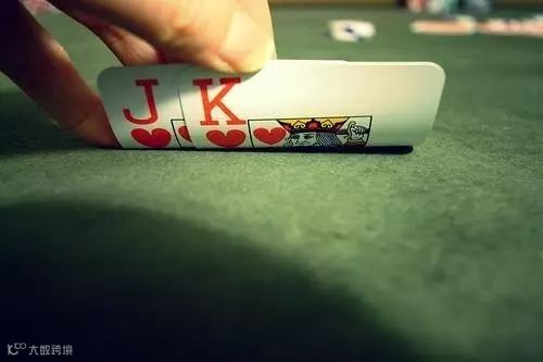 【大咖论跨境 | 第3期】传统外贸商纷纷转型想分杯羹，这一注，你跟还是不跟？