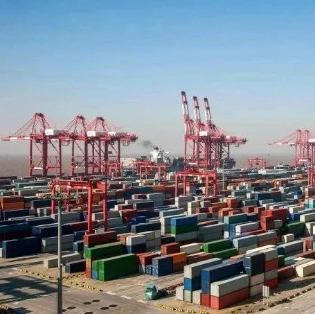 全球前十大港口中国占七席，我国港口规模稳居世界第一