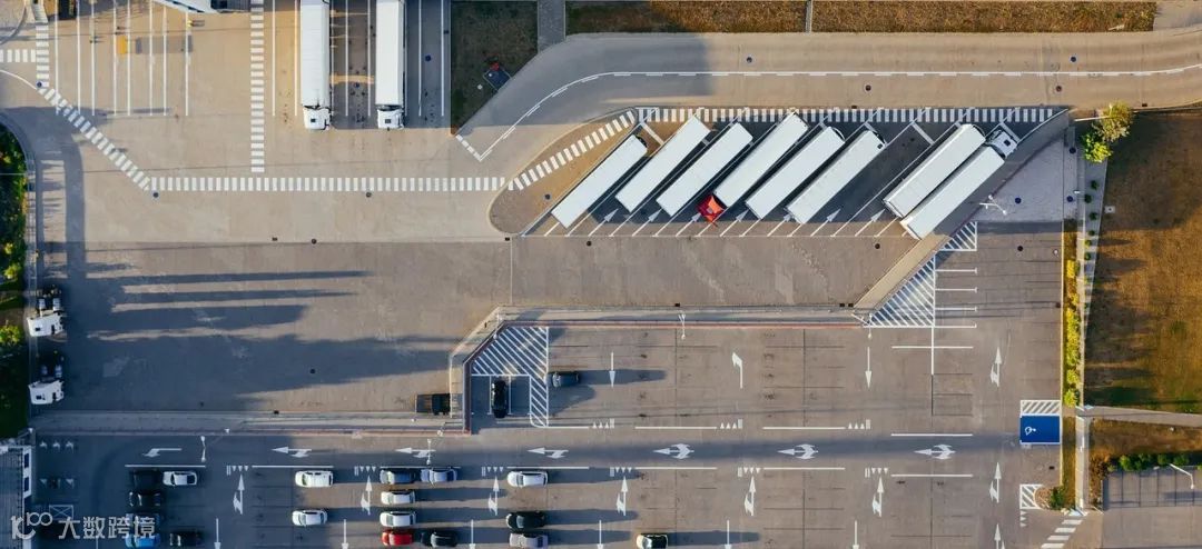 外贸资讯 | 近200%，阿里巴巴国际站线上服务海运货柜量暴涨；荷兰基金会起诉亚马逊！