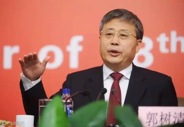 重磅丨美国打响中美贸易战第一枪,今天开始对500亿中国商品加征25%高额关税!!