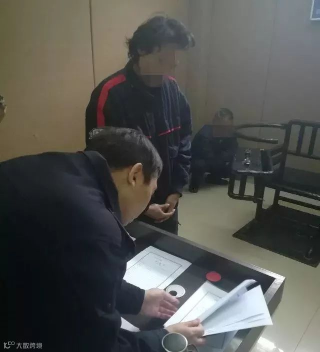 南京海关查获走私白砂糖700余吨!