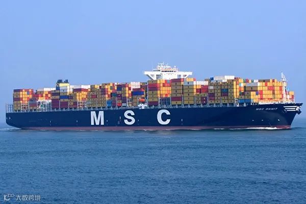 以马士基、地中海为首，全球300艘集装箱船闲置