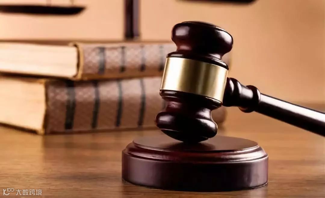 货主在货物运输途中要求退运或者改港,造成的损失该由谁承担?