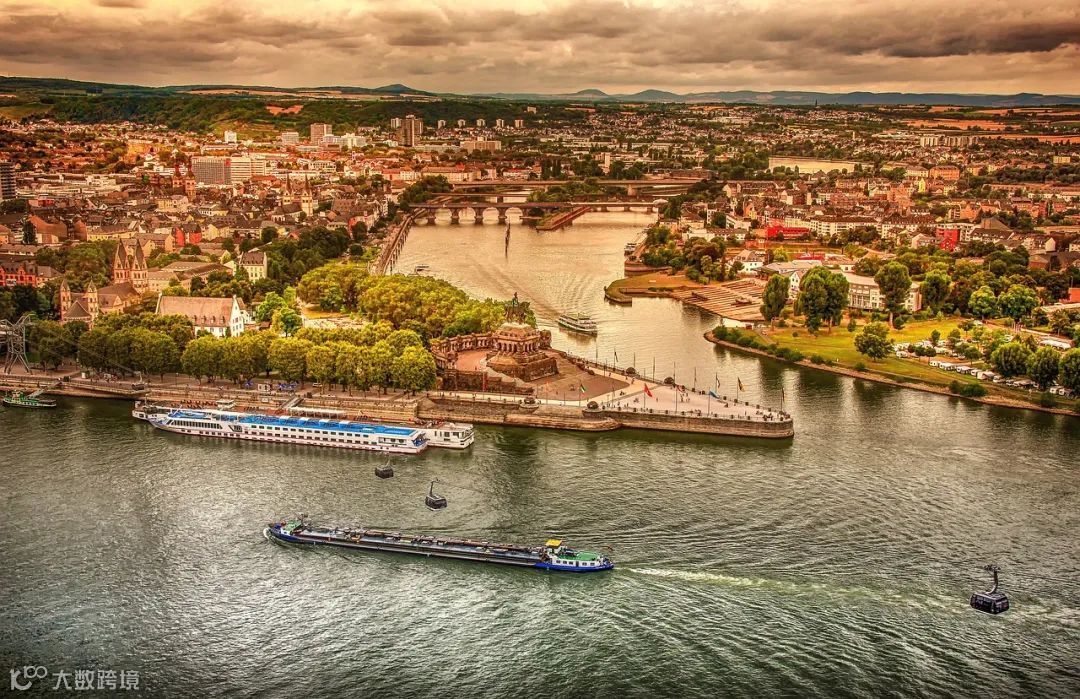 美西航线即期运价上涨43%！