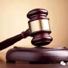 案例丨50吨货物到港变成砖块，保险公司为什么不用支付赔偿金？