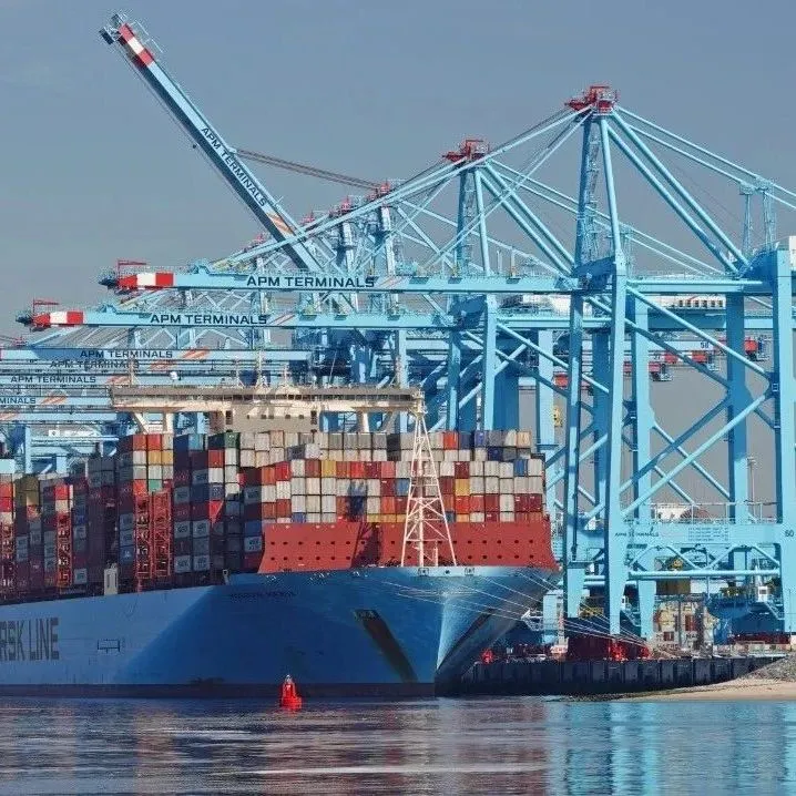 前10大班轮公司控制着85%的市场，整合和新造船让船队集中度大增