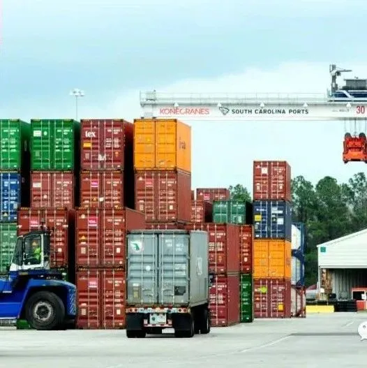 交通运输部：不得随意减少挂靠上海港，督促货主货代尽快从港口提箱