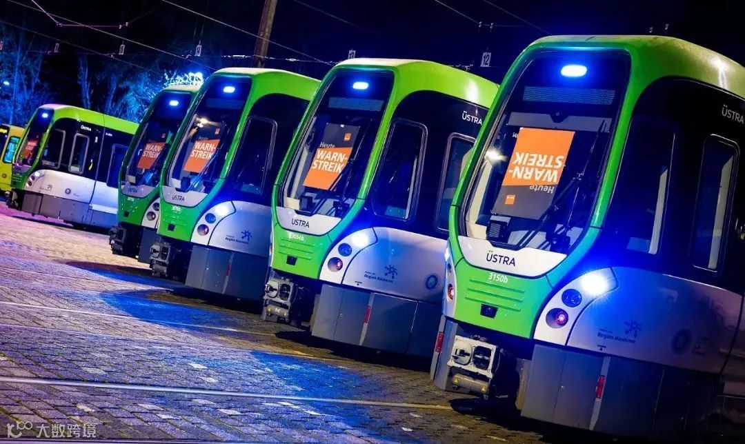 “今天不是工作日,今天是罢工日!”——德国最大规模罢工爆发