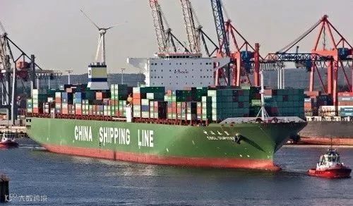 突发丨中远海运旗下一艘超大型集装箱船发生撞船事故，曾停靠我国多个港口！船期严重延误！