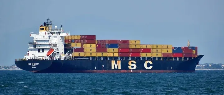 胡塞武装：通行红海，帮你申请许可证？