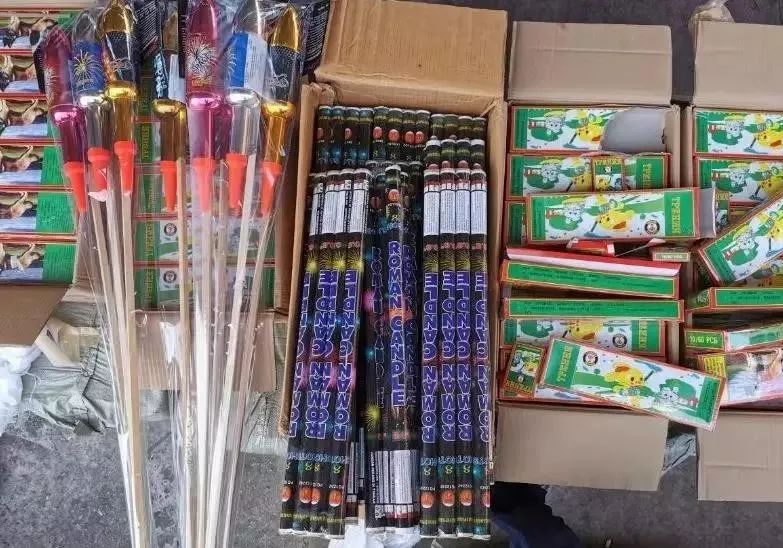 又是危险品瞒报:22.6吨！烟花爆竹！