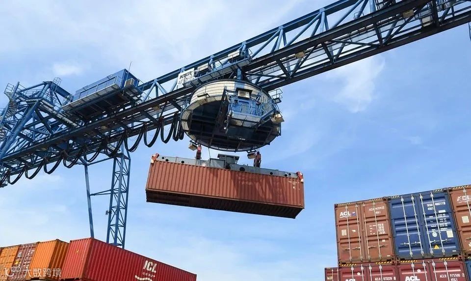 资讯 | 商务部：鼓励加快建设滚装船队；全球集装箱产量下降71%