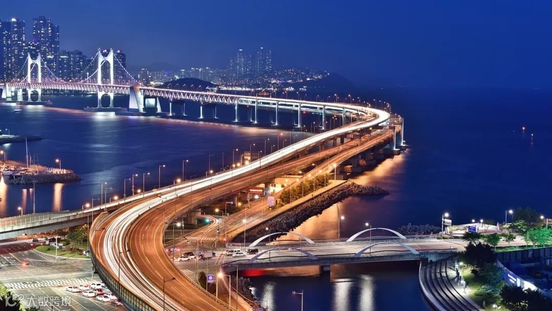 外贸资讯 | 近200%，阿里巴巴国际站线上服务海运货柜量暴涨；荷兰基金会起诉亚马逊！