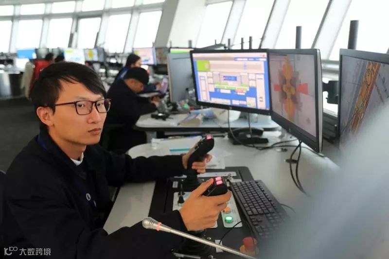 上海洋山四期自动化码头开港在即，“魔鬼码头”魔性何在？