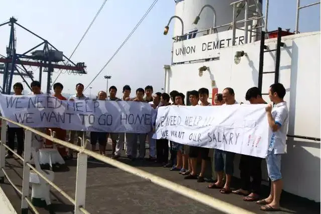 头条丨昨有中国老兵被印度滞留50多年，今有23名中国船员被印度扣押50多天食物短缺情况告急！