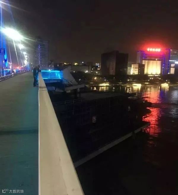 突发丨宁波和新加坡港相继发生两起重大事故,新加坡港或面临延误!