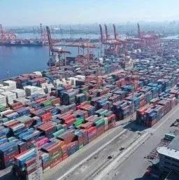不来梅港明年起提高港口收费；长滩港获得5200万美元赠款用于铁路开发