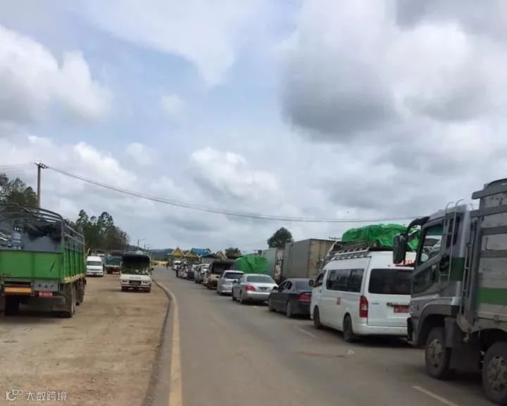 缅甸军事冲突加剧,大量车辆遇袭道路被阻,运费暴涨,近期去往仰光货物需留意!