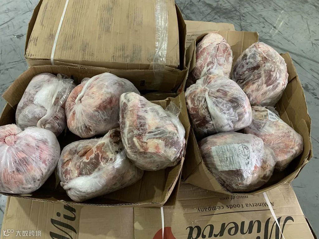 48个集装箱1388吨冻品，这次连人带船全部查扣了！（附视频）