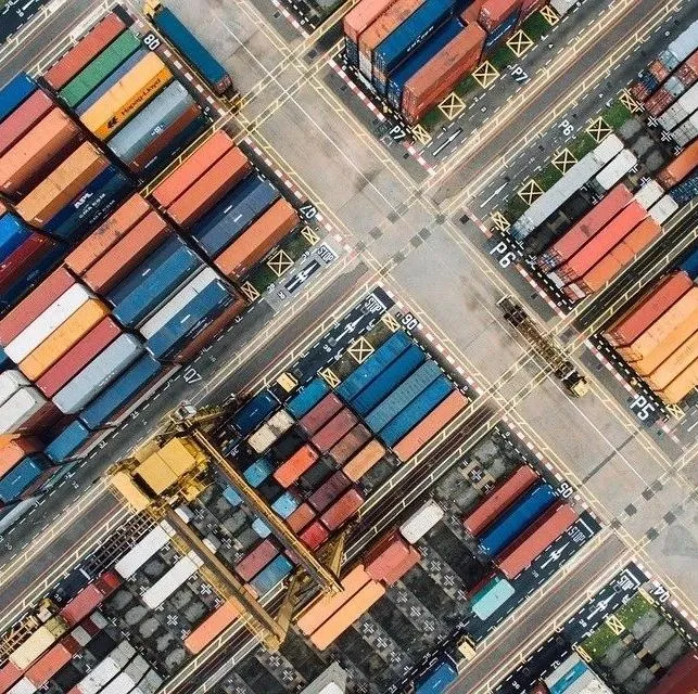 注意！四大船公司发布春节出口危险品通知，违者将无法申报！