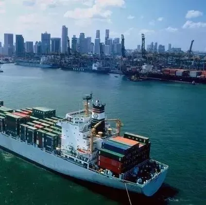 榜单丨中国10大港口出炉，宁波最猛深圳位置岌岌可危！