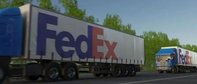 联邦快递租用三艘船运送中国货物，为避免洛杉矶/长滩港拥堵，直接挂靠军事港口